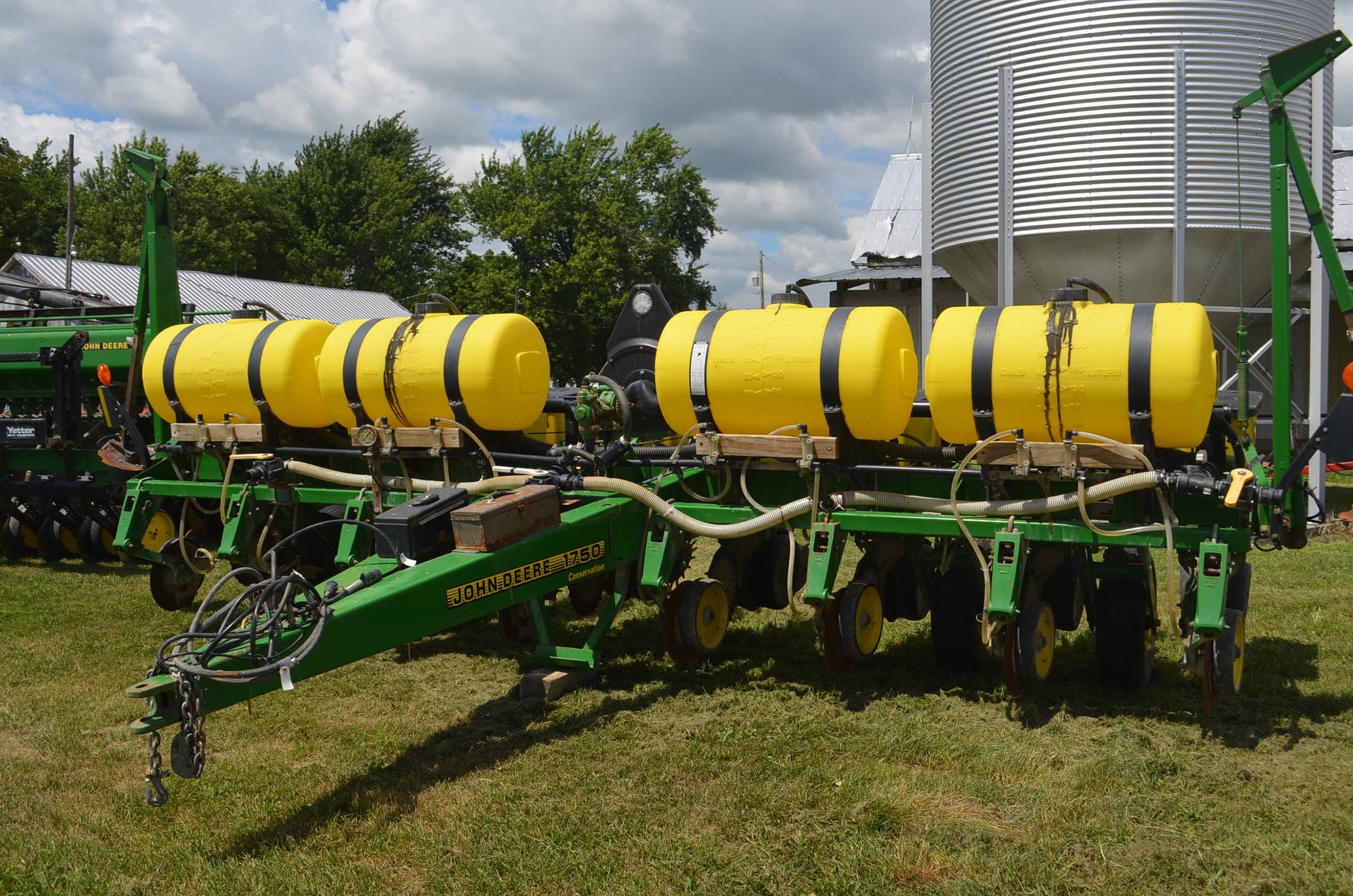Property photo 29 - FARM EQUIPMENT AUCTION IN PAULDING COUNTY, OHIO